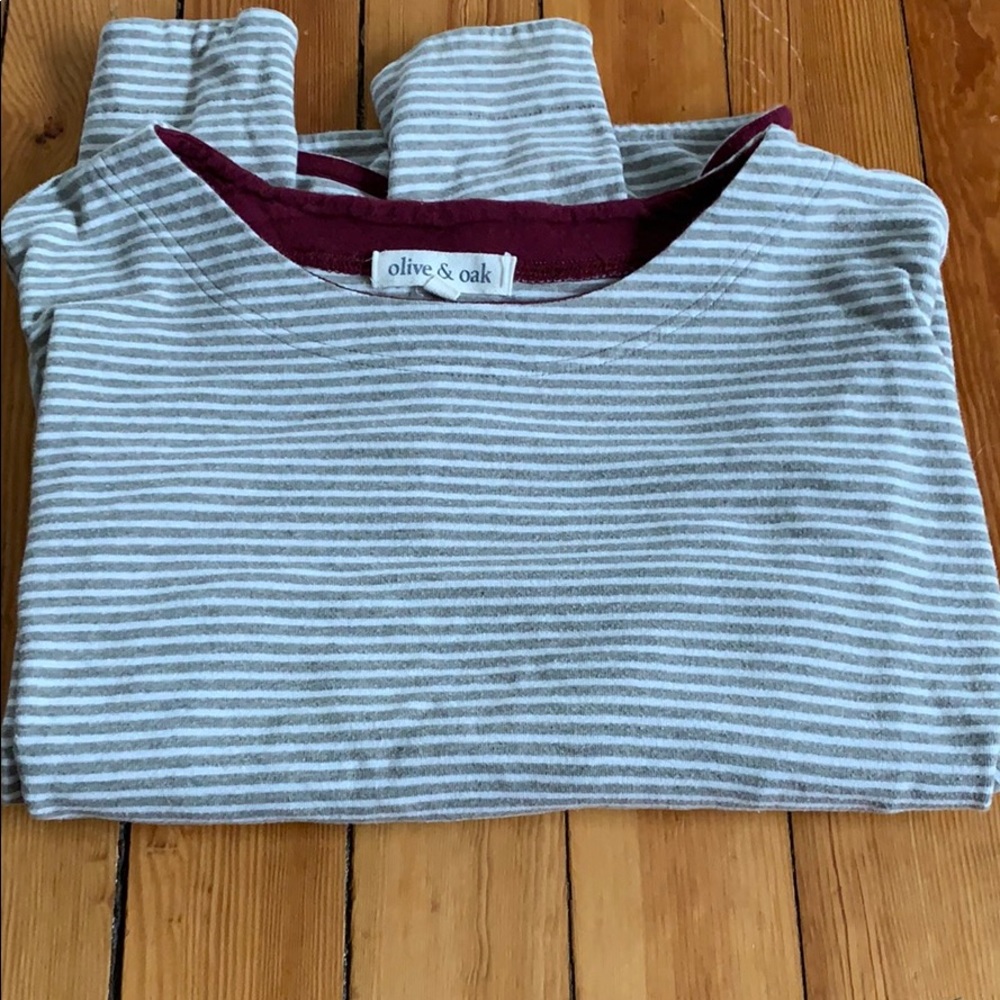 Scheels grey stripped sweater